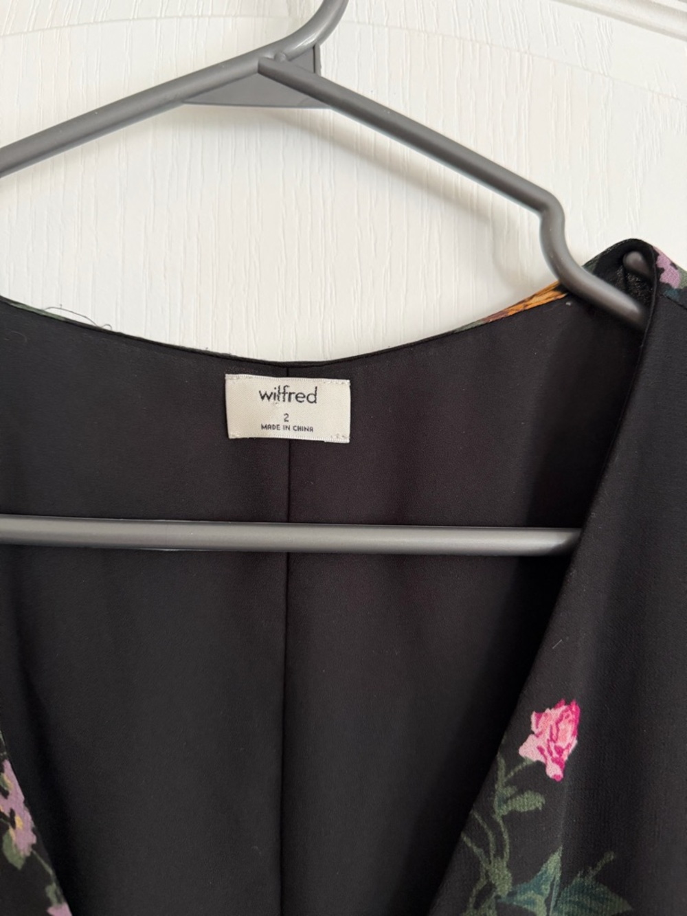 Aritzia Wilfred Nazaire Black Floral Long Sleeve Dress - Picture 5 of 10